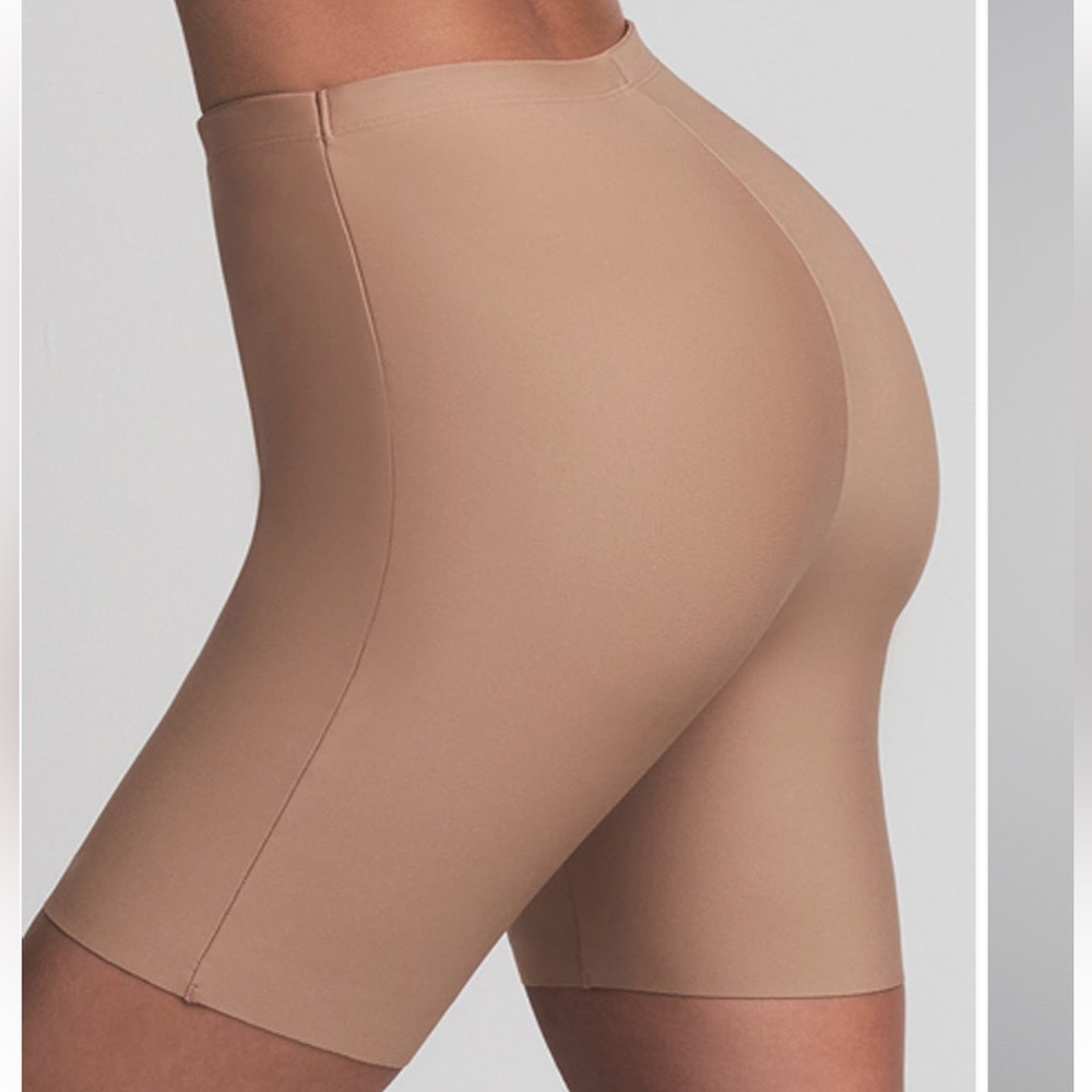 New SKIMS Butt Pad Midthigh Shorts Shapewear Sz L Clay Beige Kim Kardashian